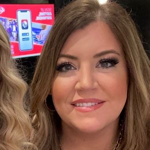 Meet your Posher, Lacey